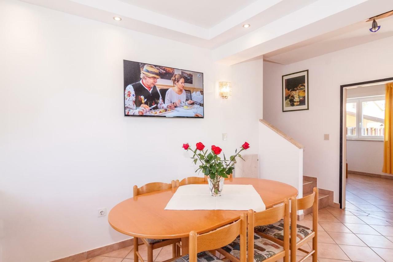 California Apartment