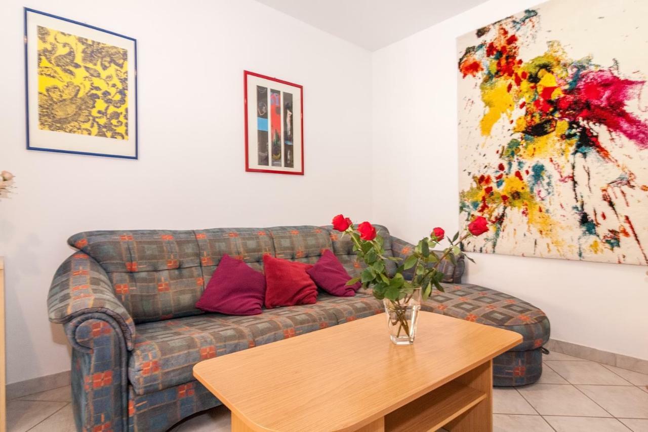 Apartman California