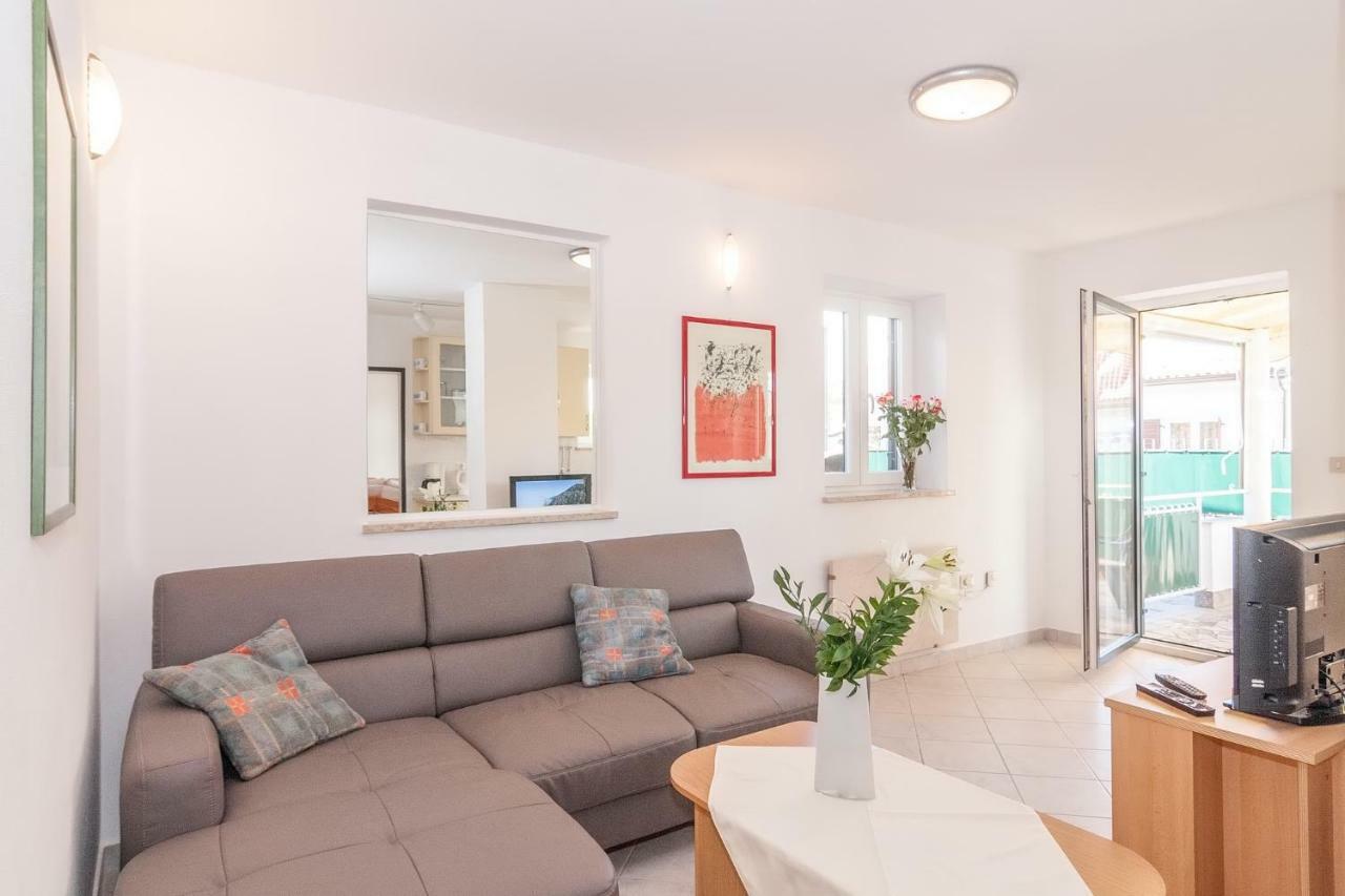 California Apartman
