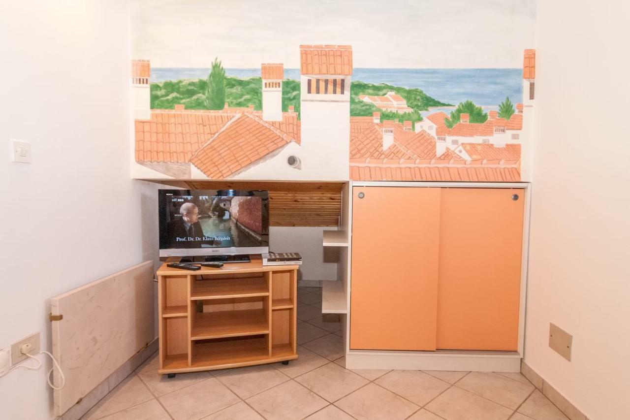 California Apartment