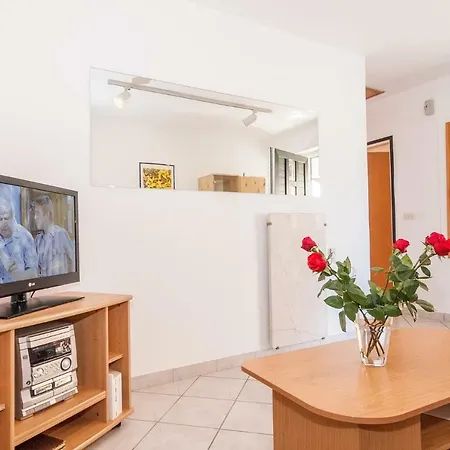 Villa California Porec Exterior photo