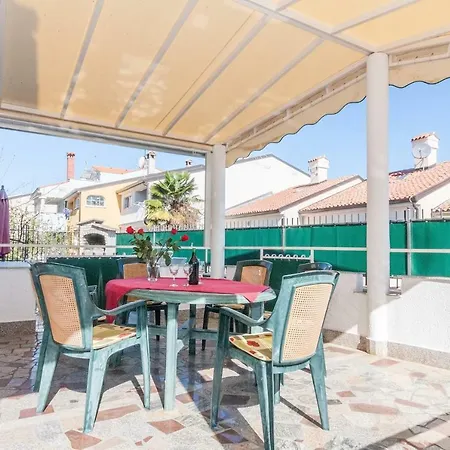 Villa California Porec Exterior photo
